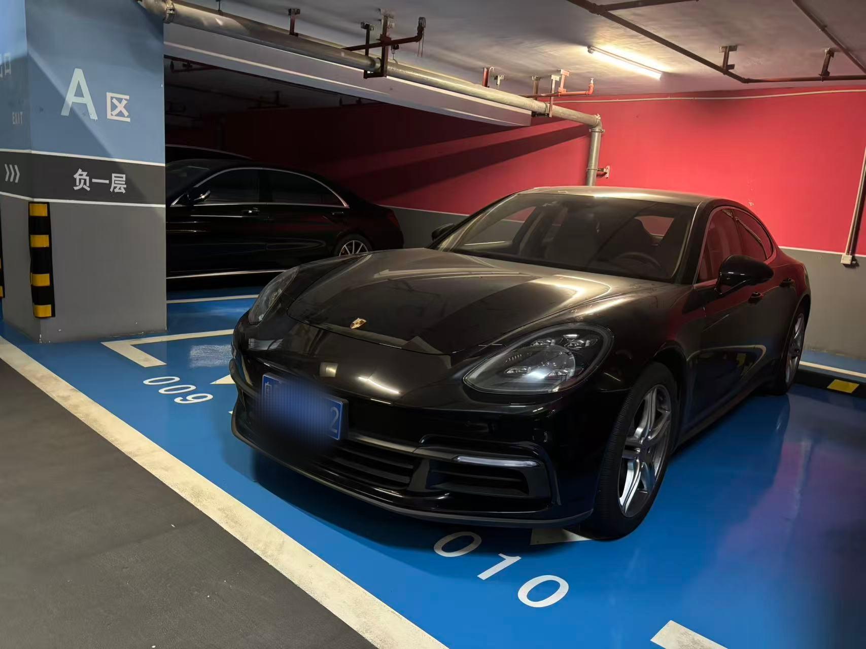 保时捷Panamera 黑色2017年11月