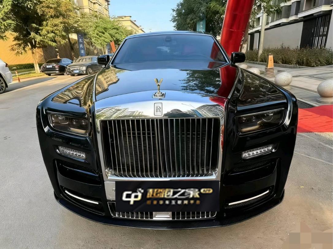 劳斯莱斯幻影黑色2012年01月