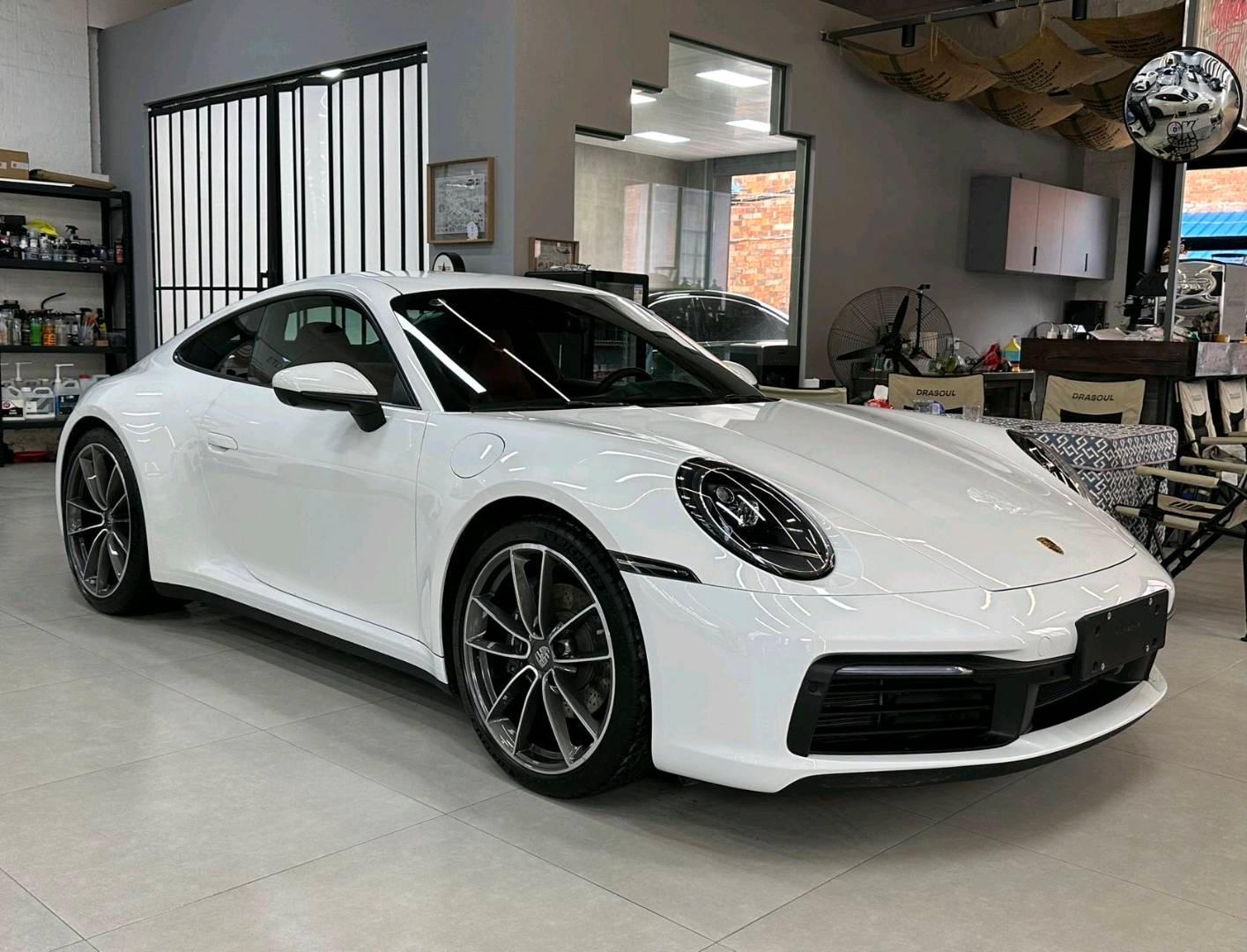 保时捷 2023款 911 Carrera 3.0T