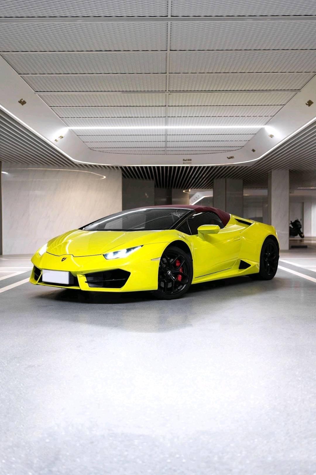 兰博基尼Huracan黄色2017年03月