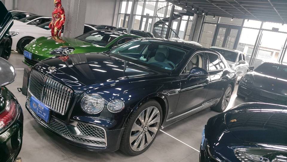 宾利飞驰 蓝色2021年09月