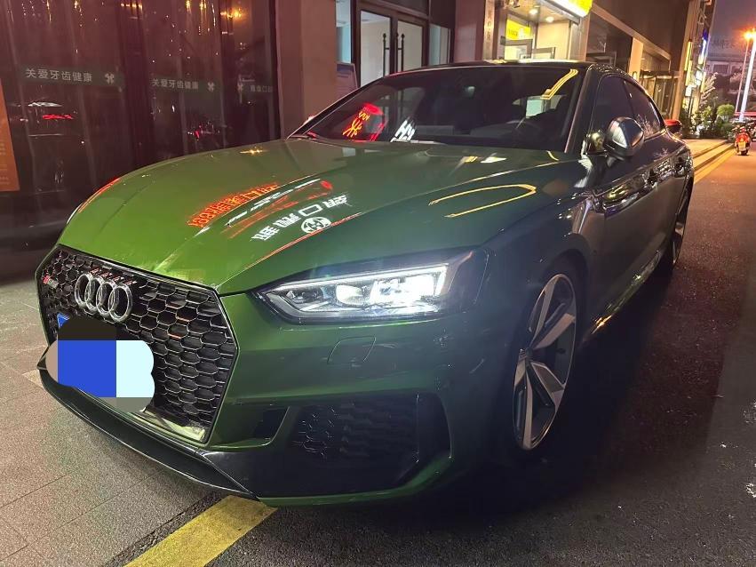 奥迪RS&R系 2021款 RS5 2.9T Coupe 暗金版