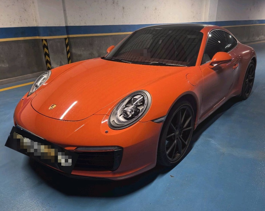 保时捷911橙色2018年06月