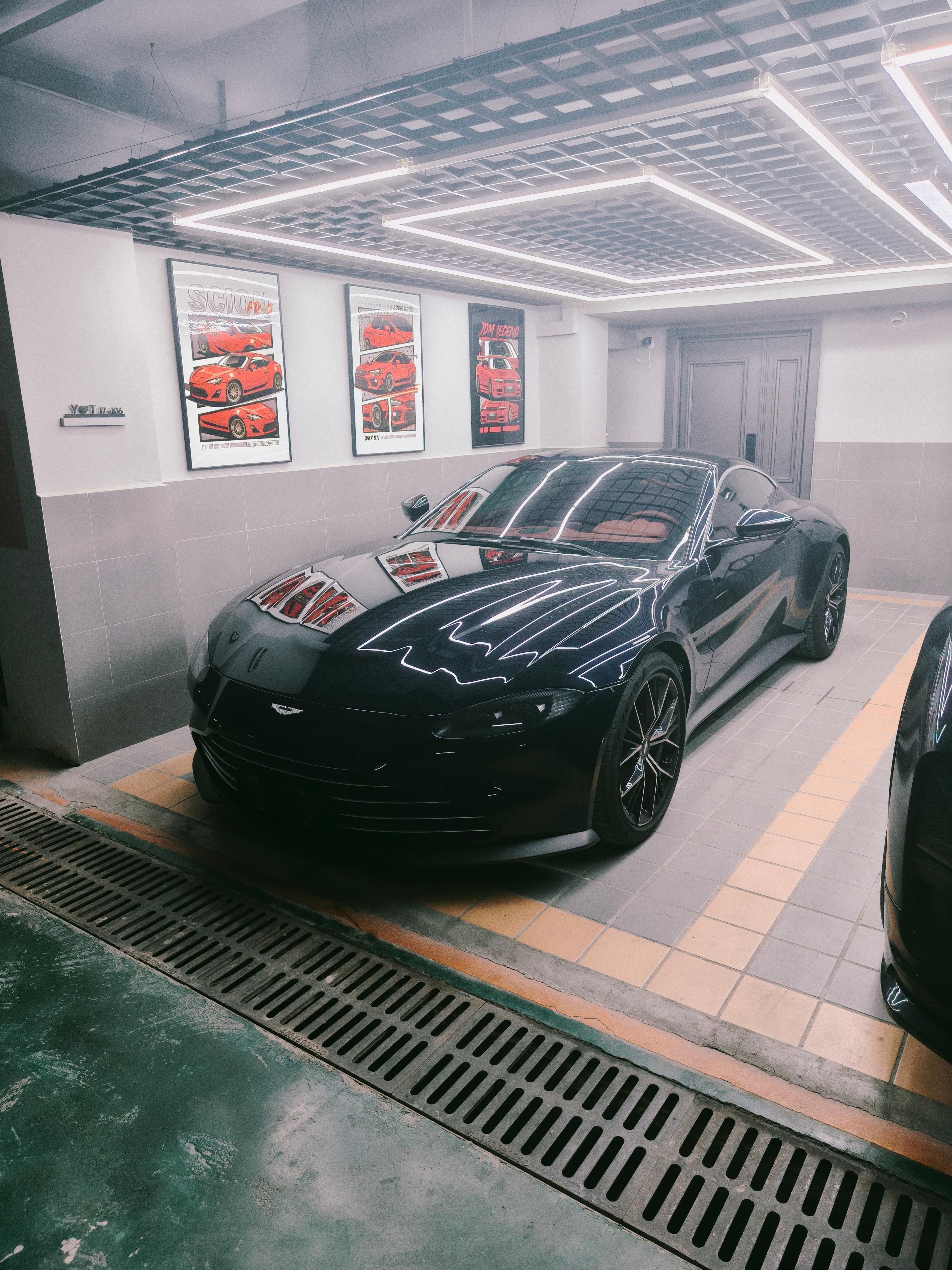 阿斯顿马丁 2023款 V8 Vantage 4.0T V8 Coupe