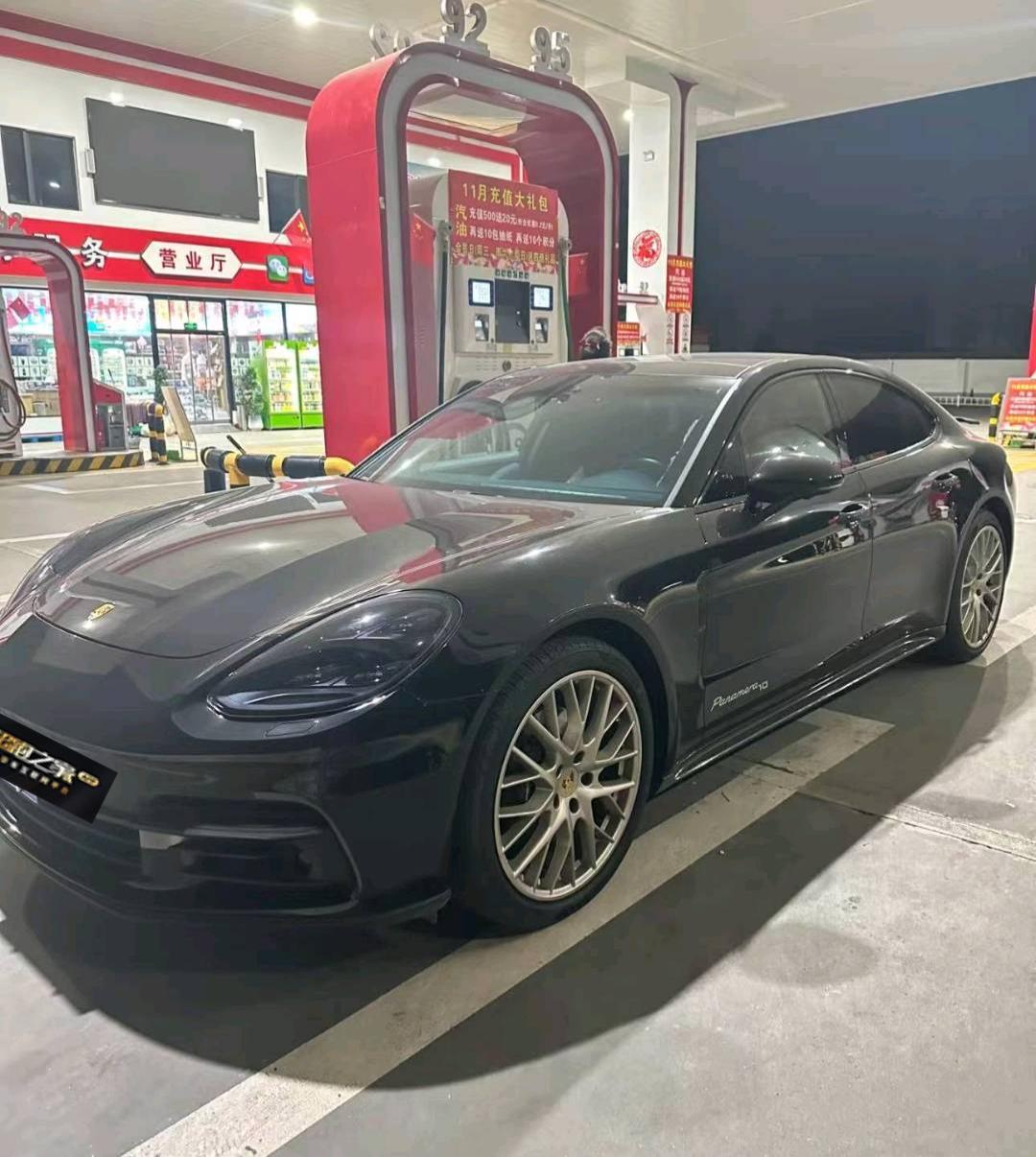 保时捷Panamera 黑色2020年11月