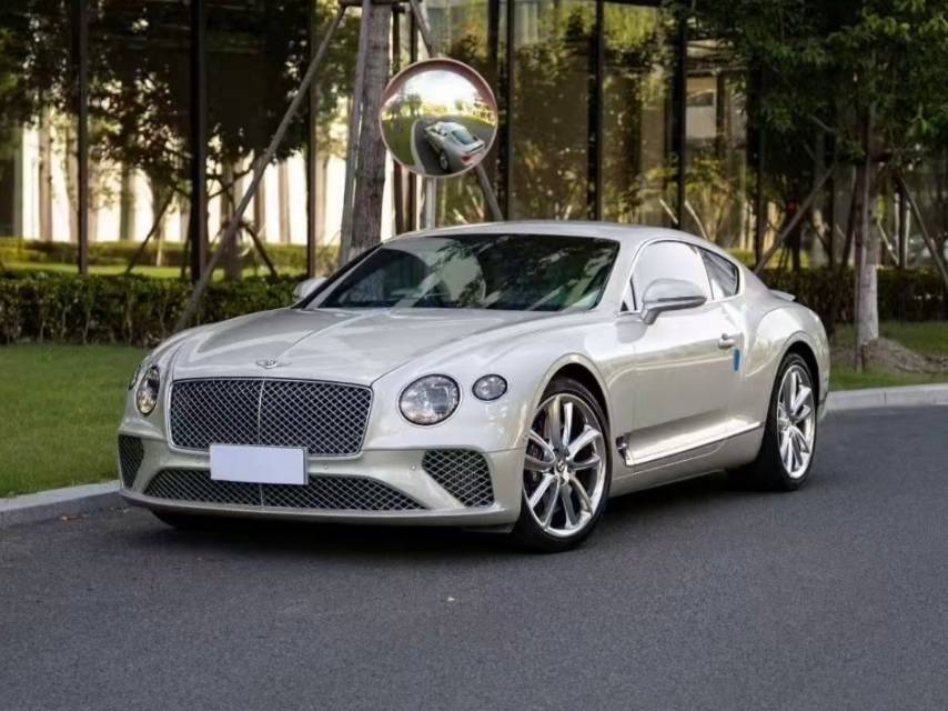 宾利欧陆GT银灰色2020年09月