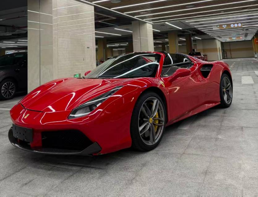 法拉利 2015款 488 Spider