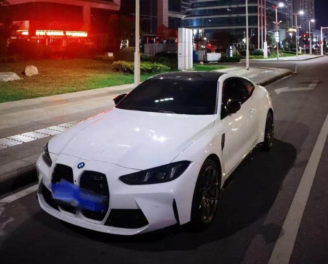 宝马M系M4白色2024年09月