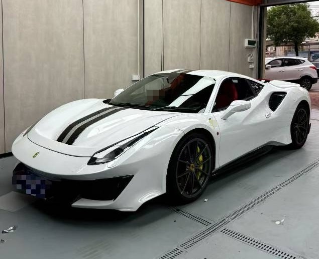 法拉利 2015款 488 GTB