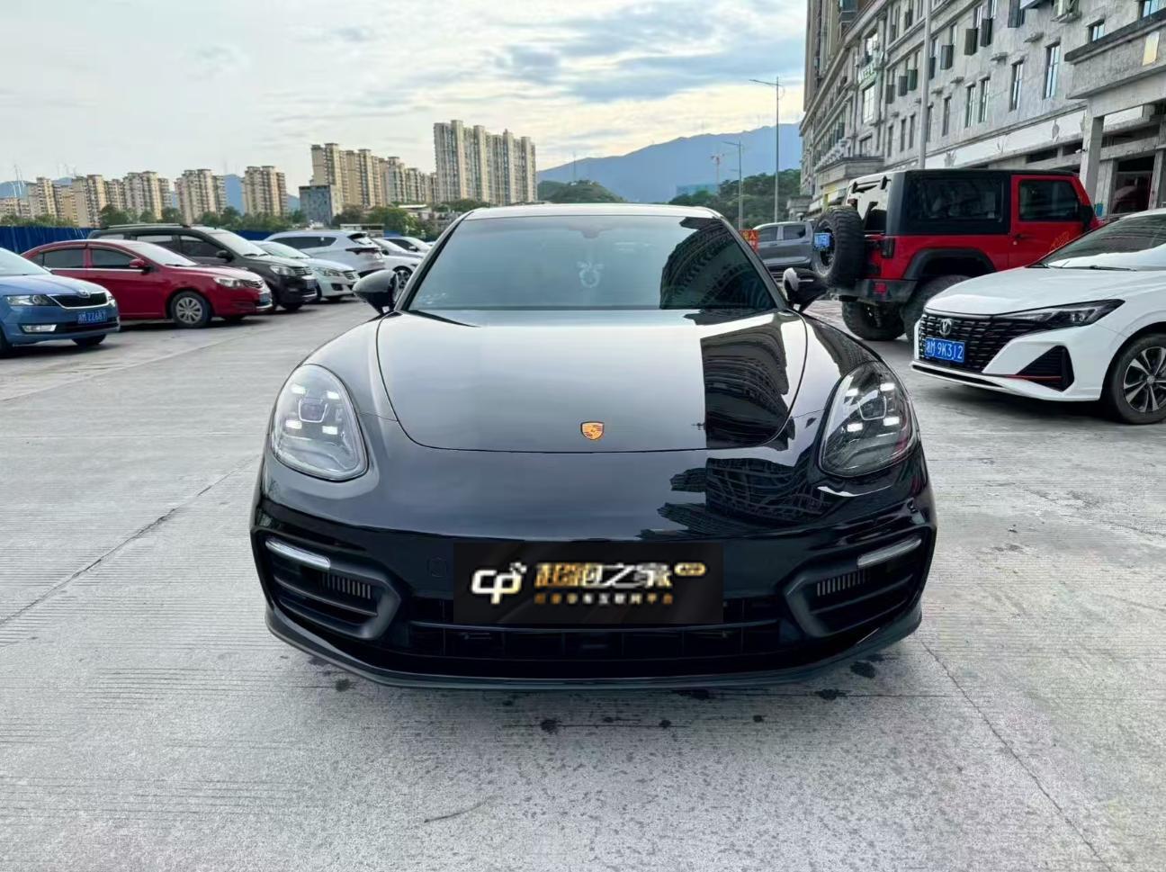 保时捷Panamera 黑色2023年10月