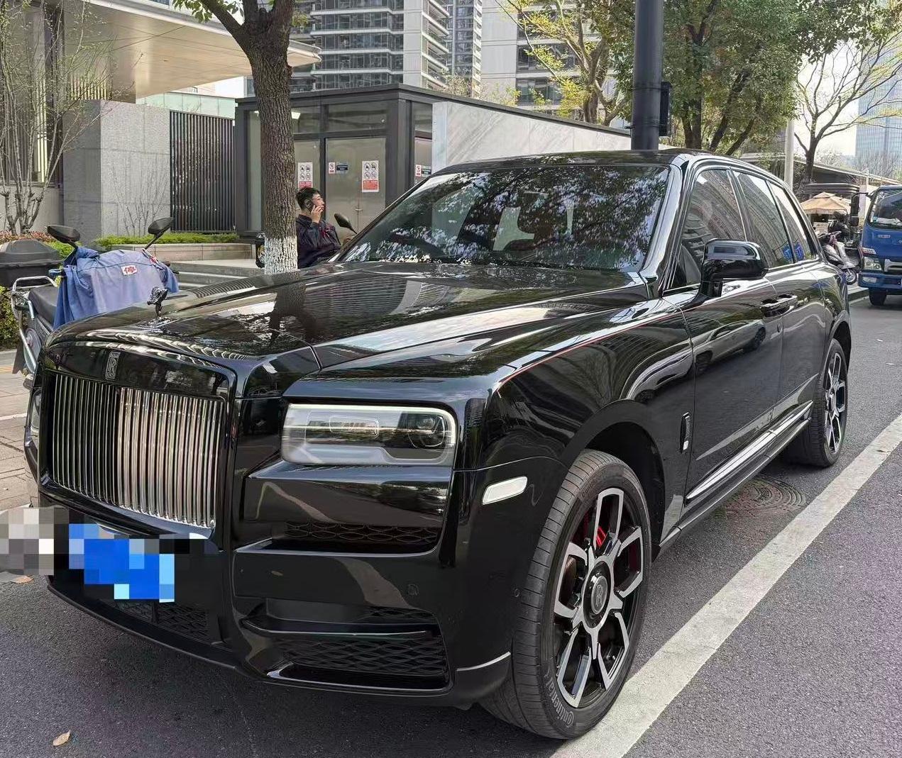 劳斯莱斯库里南黑色2021年03月