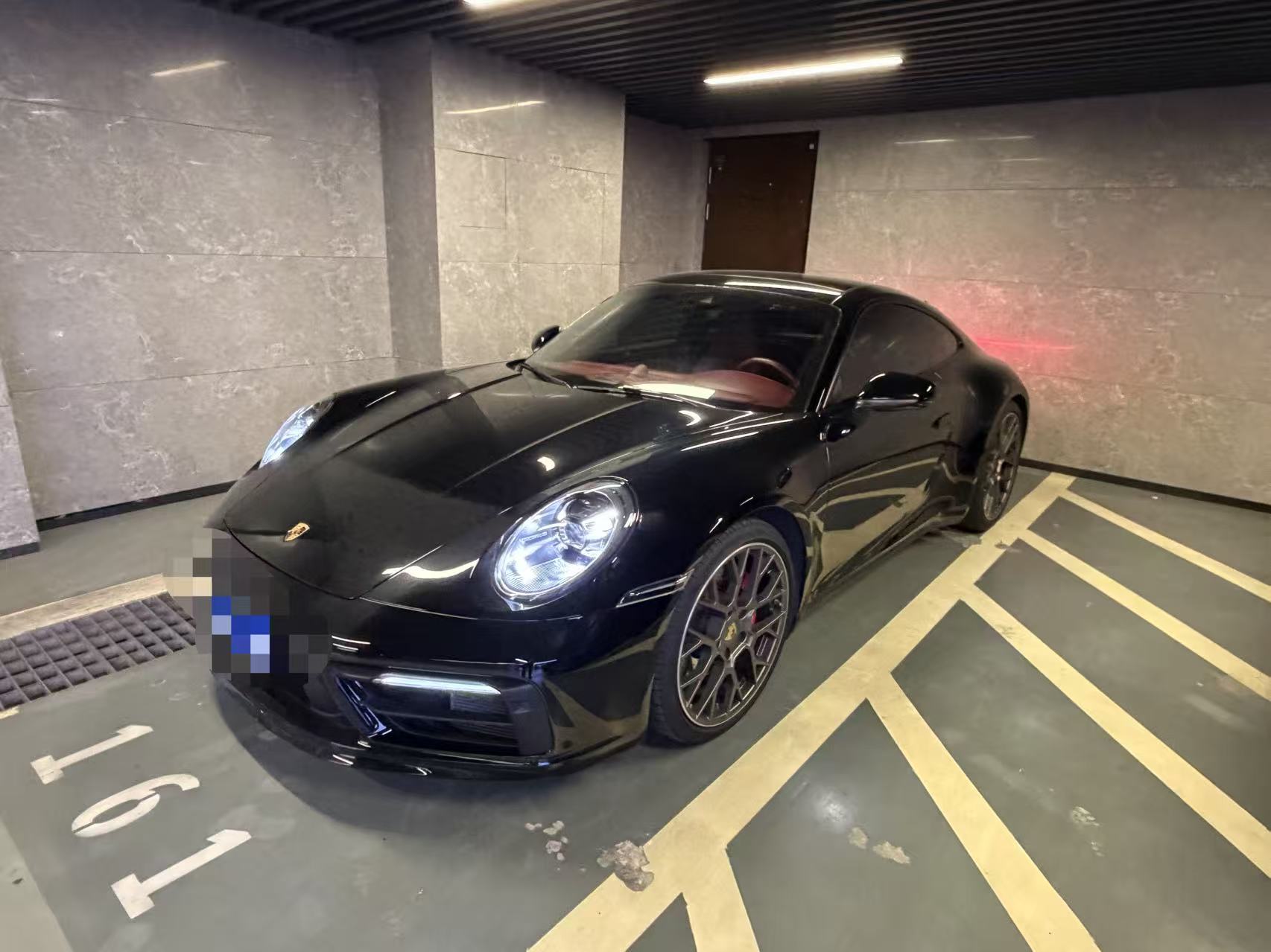 保时捷911黑色2019年11月