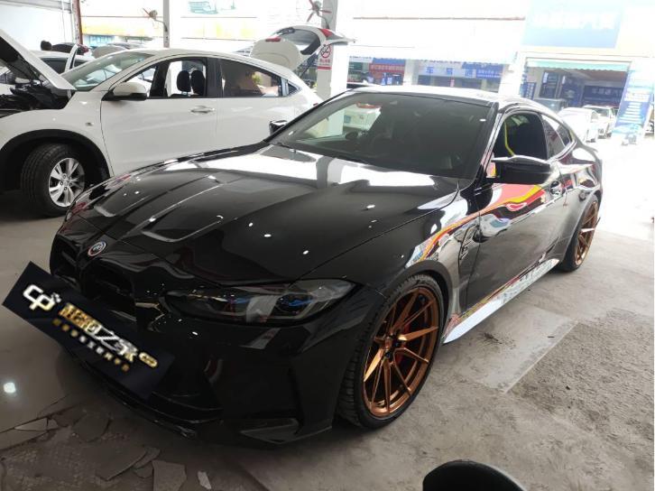 宝马M系M4黑色2023年12月