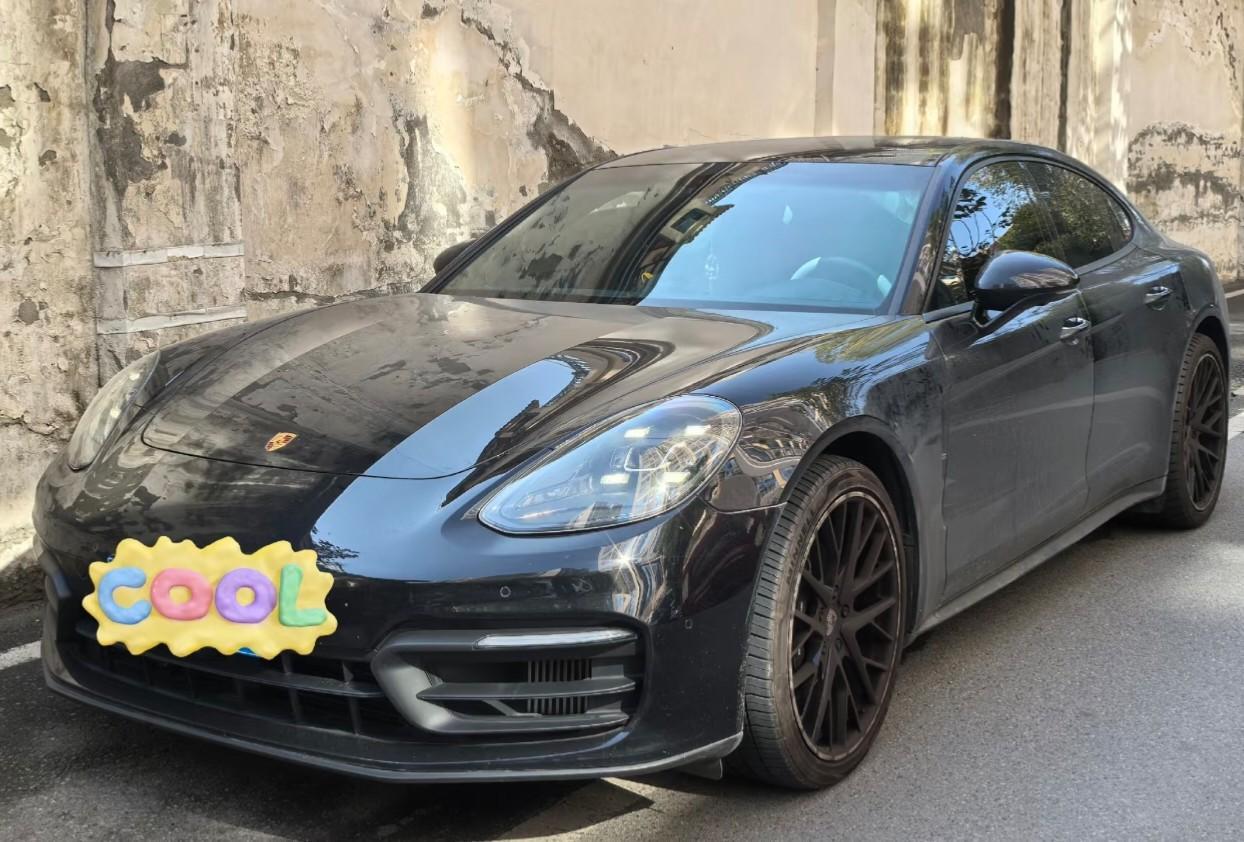 保时捷Panamera 黑色2022年10月