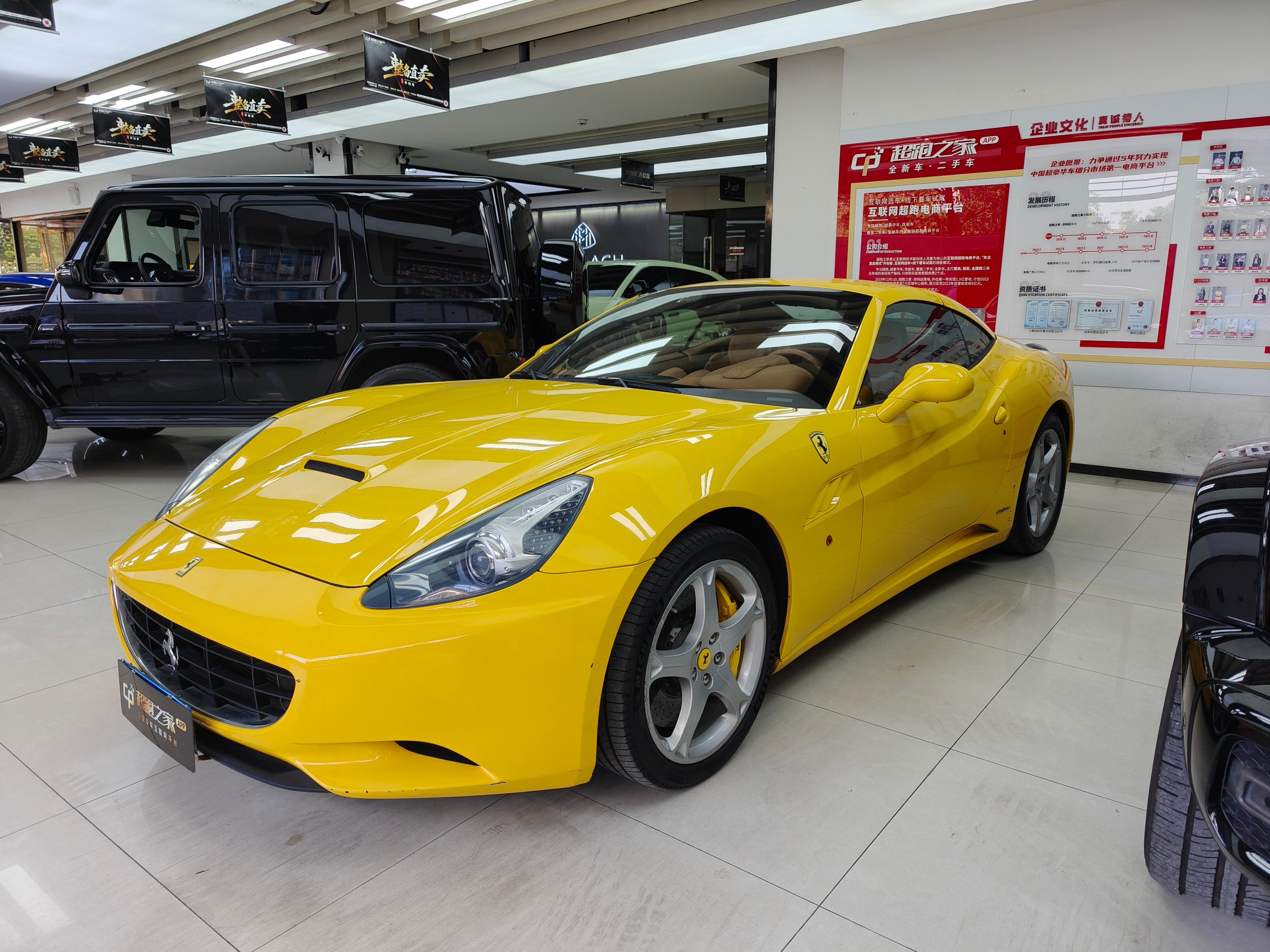 法拉利 2009款 California T 4.3L 基本型