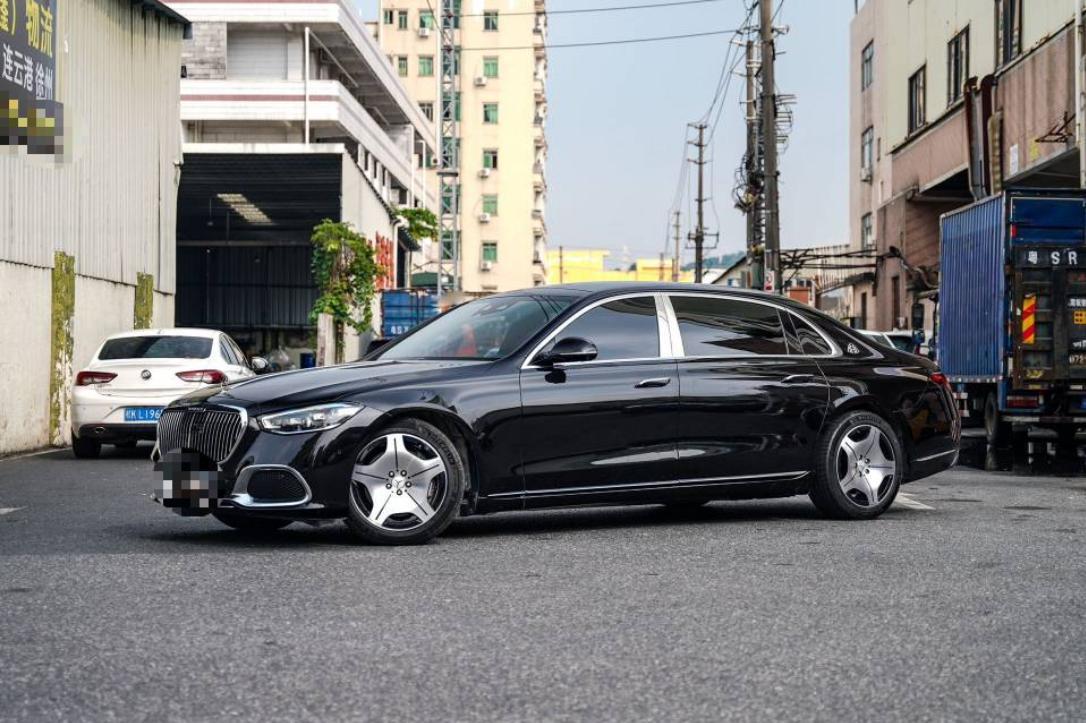奔驰 2022款 迈巴赫S级 S 480 4MATIC 智臻特别版