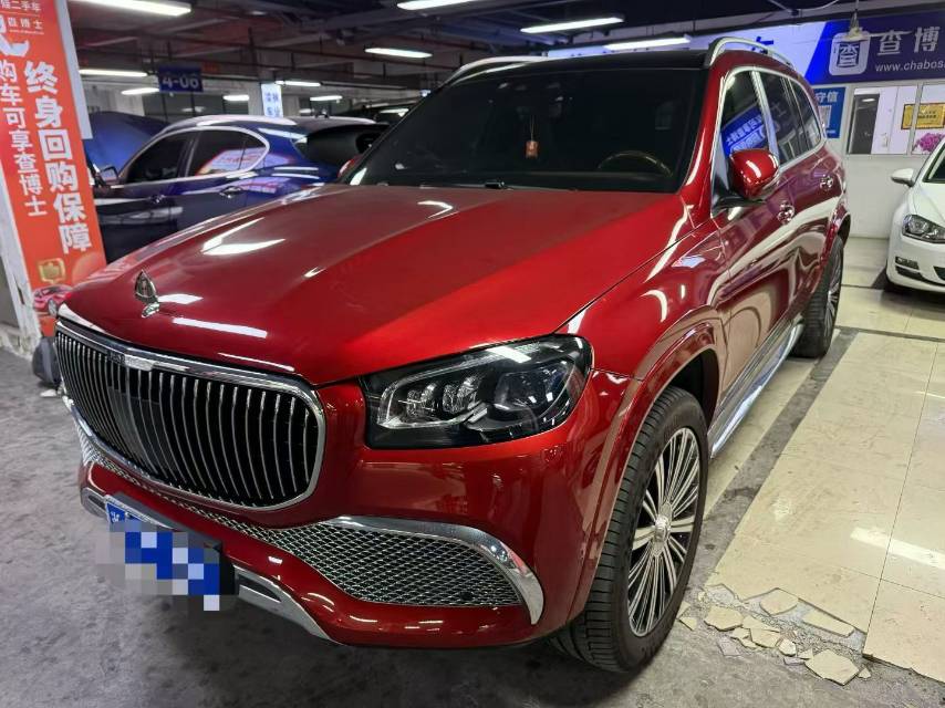 奔驰迈巴赫GLS红色2022年04月