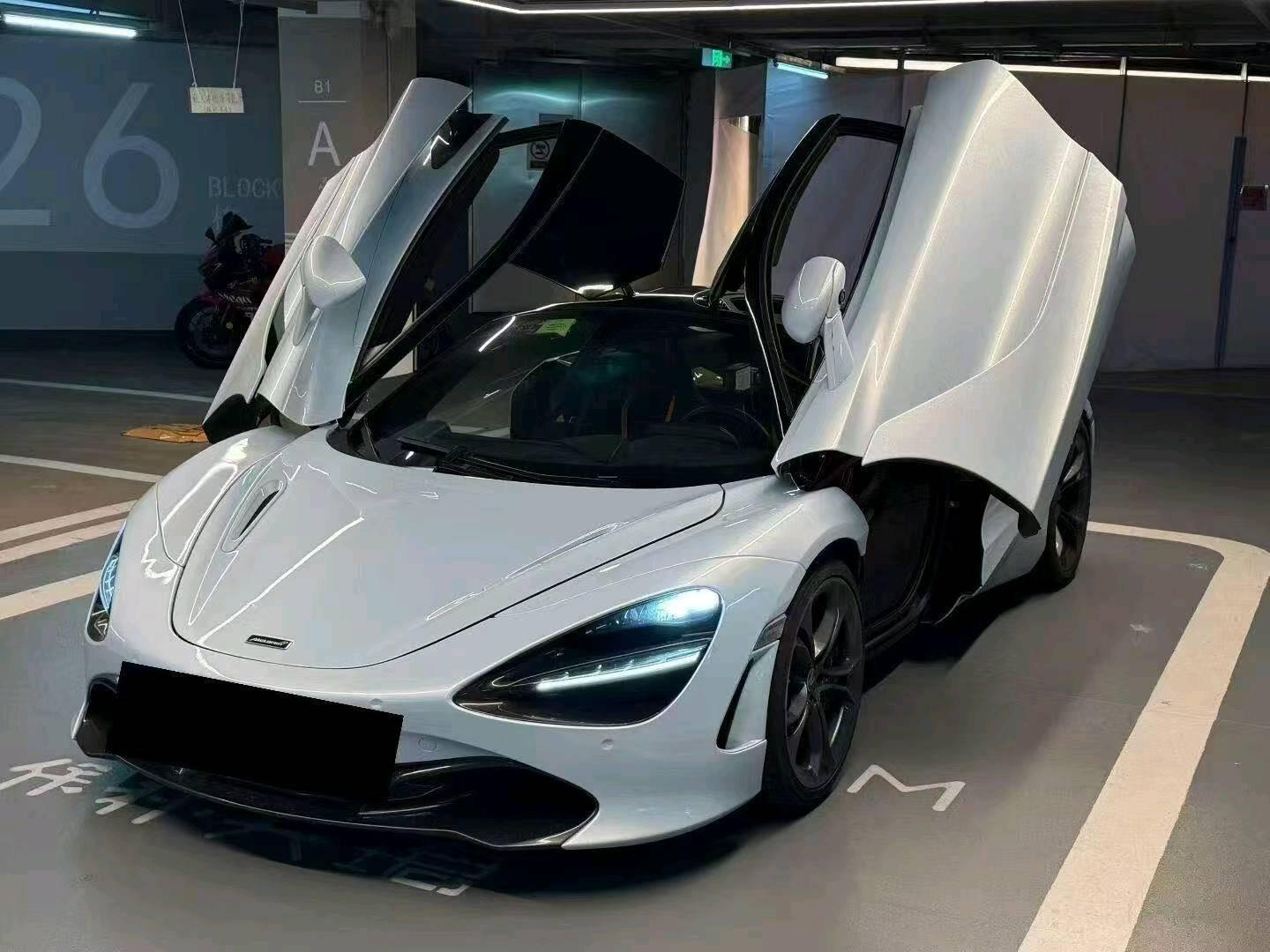 迈凯伦720S 白色2018年12月