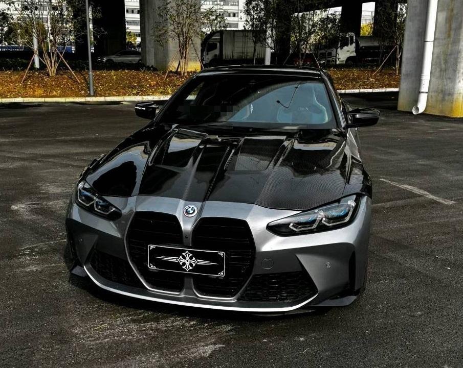 宝马M系M4蓝色2023年01月