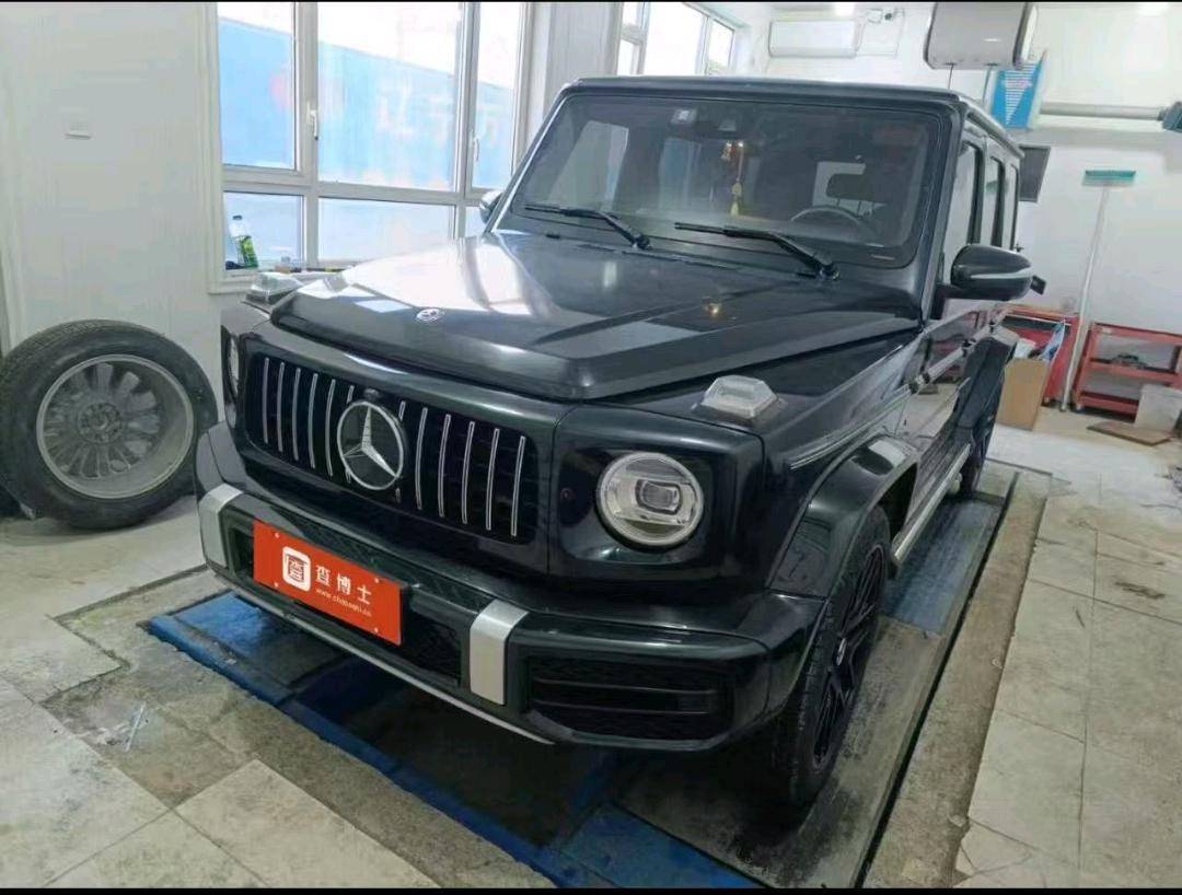 奔驰G级绿色2019年04月