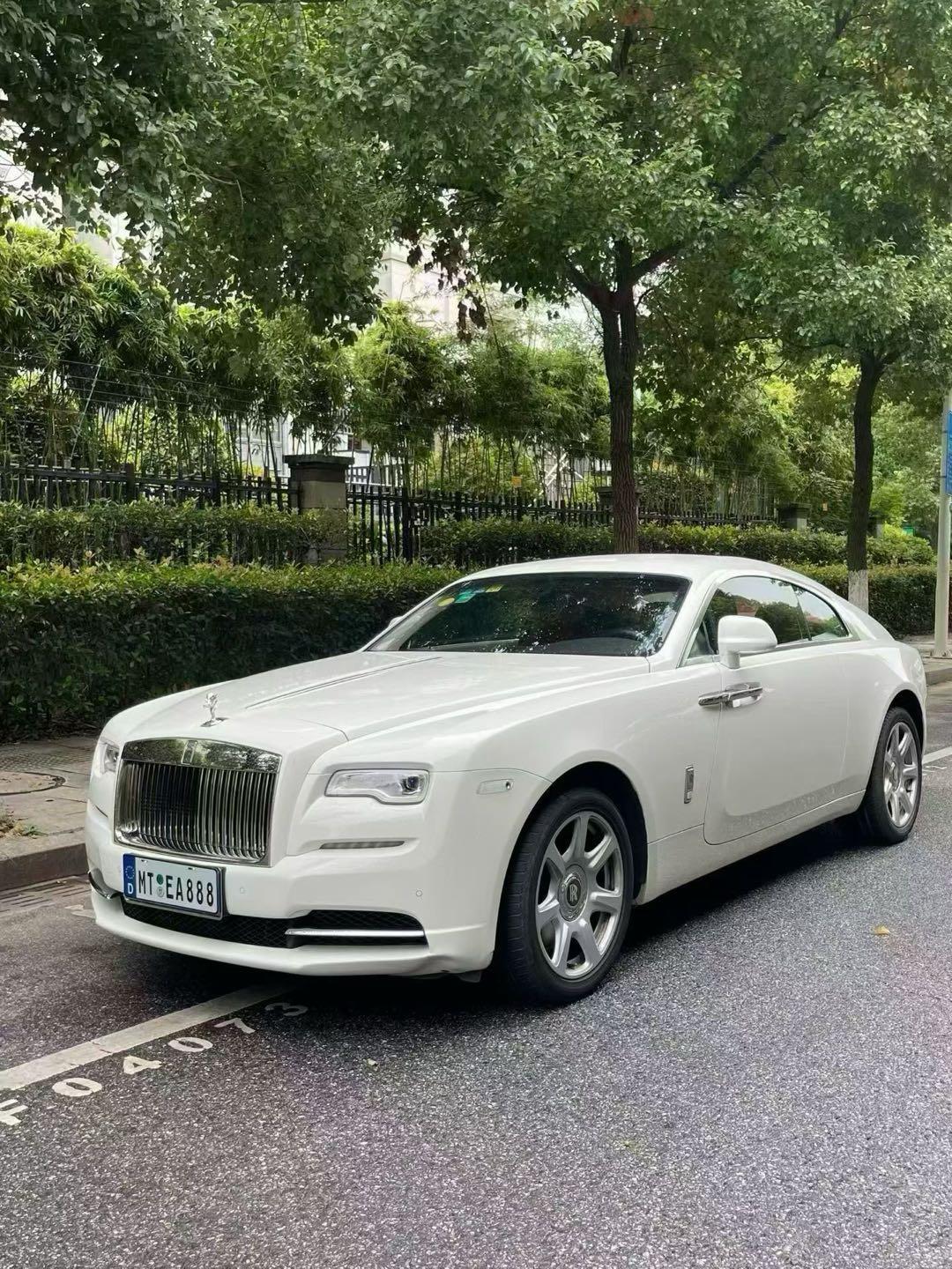 劳斯莱斯魅影白色2017年01月