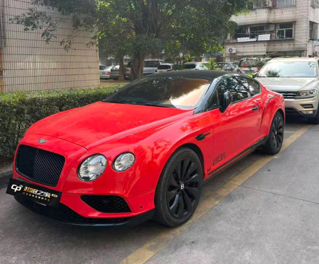 宾利欧陆GT白色2012年09月