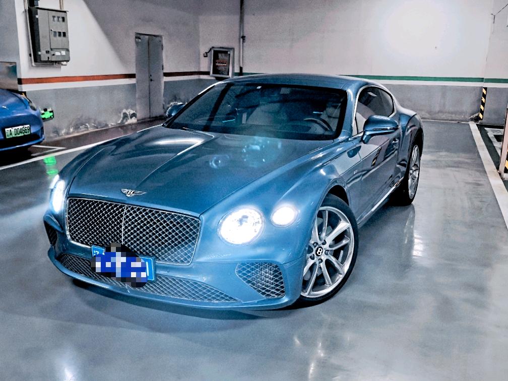 宾利欧陆GT蓝色2021年08月