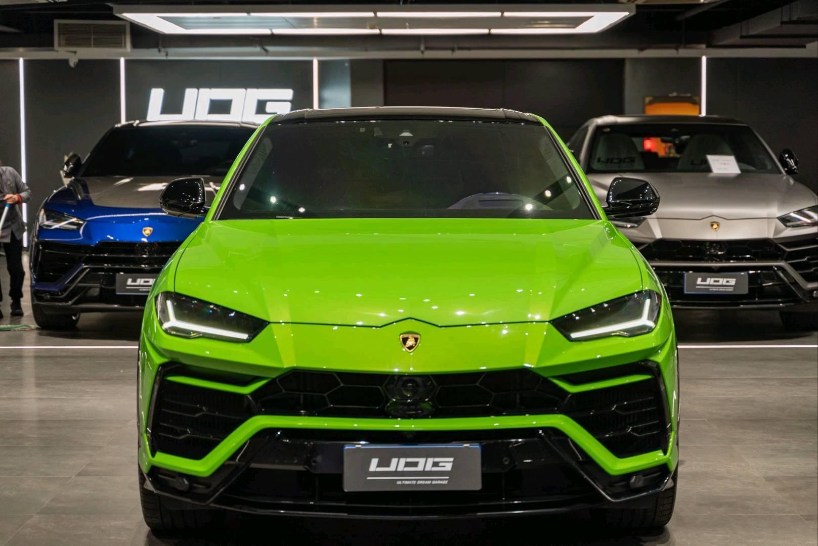 兰博基尼Urus绿色2021年09月