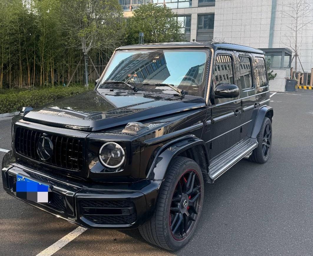奔驰G级黑色2021年05月