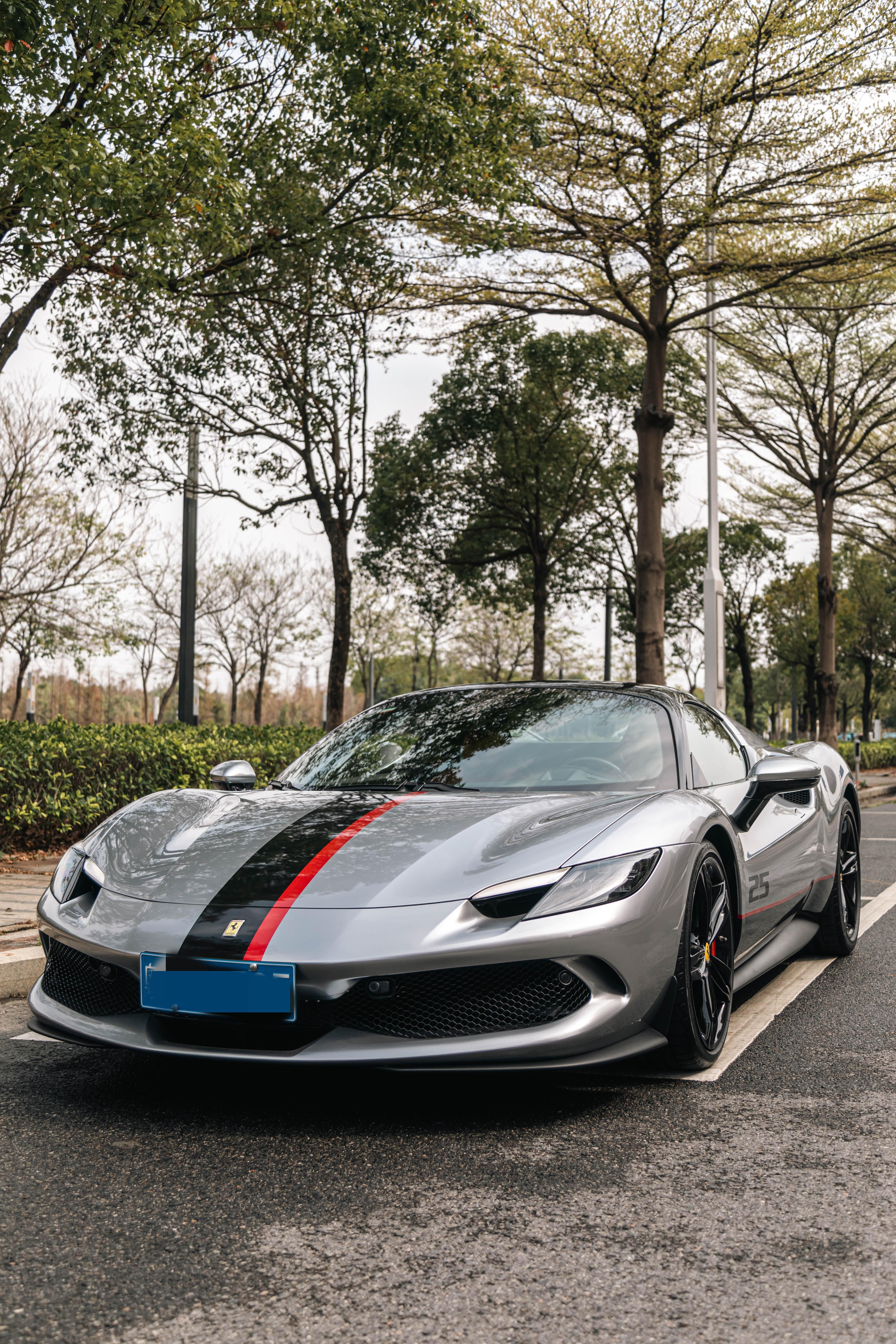 法拉利296黑色2024年03月