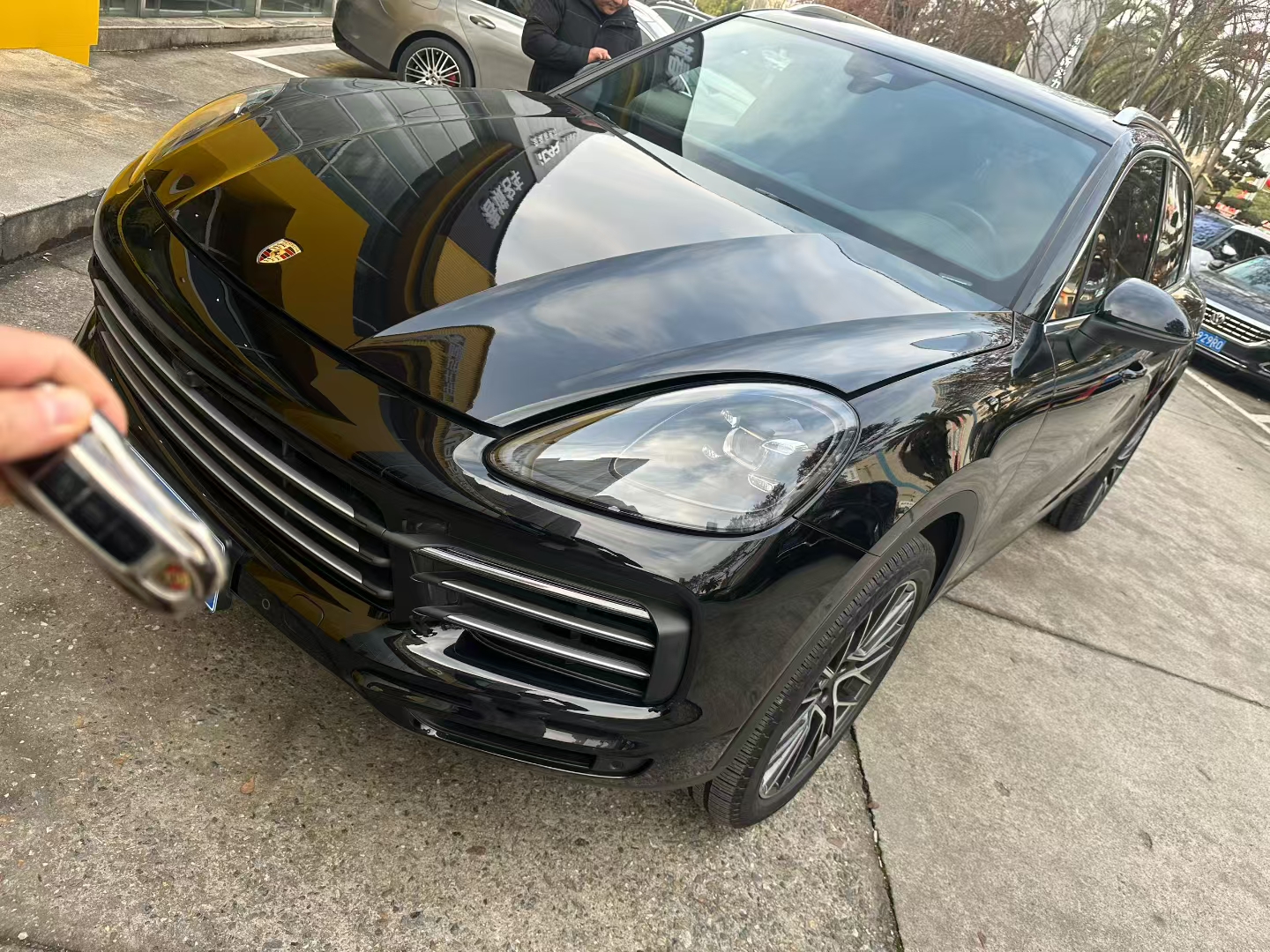 保时捷Cayenne 黑色2018年07月