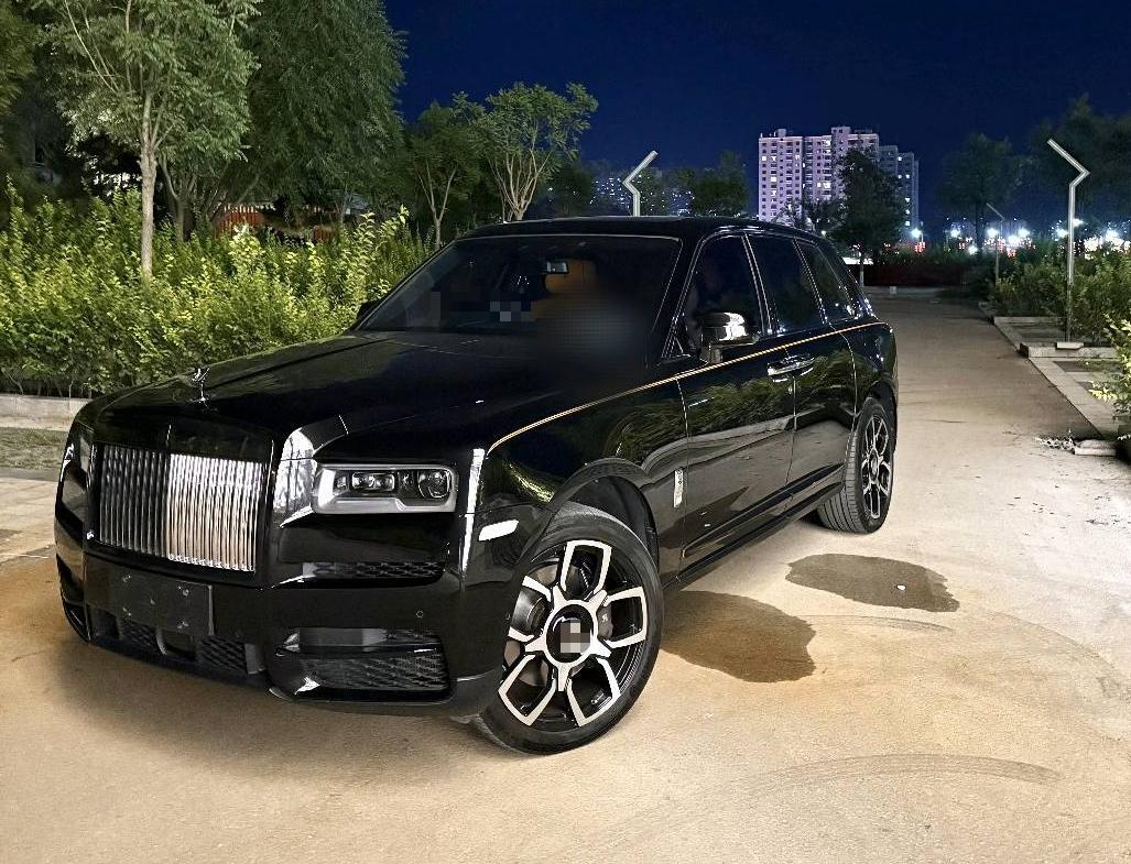 劳斯莱斯库里南黑色2023年12月