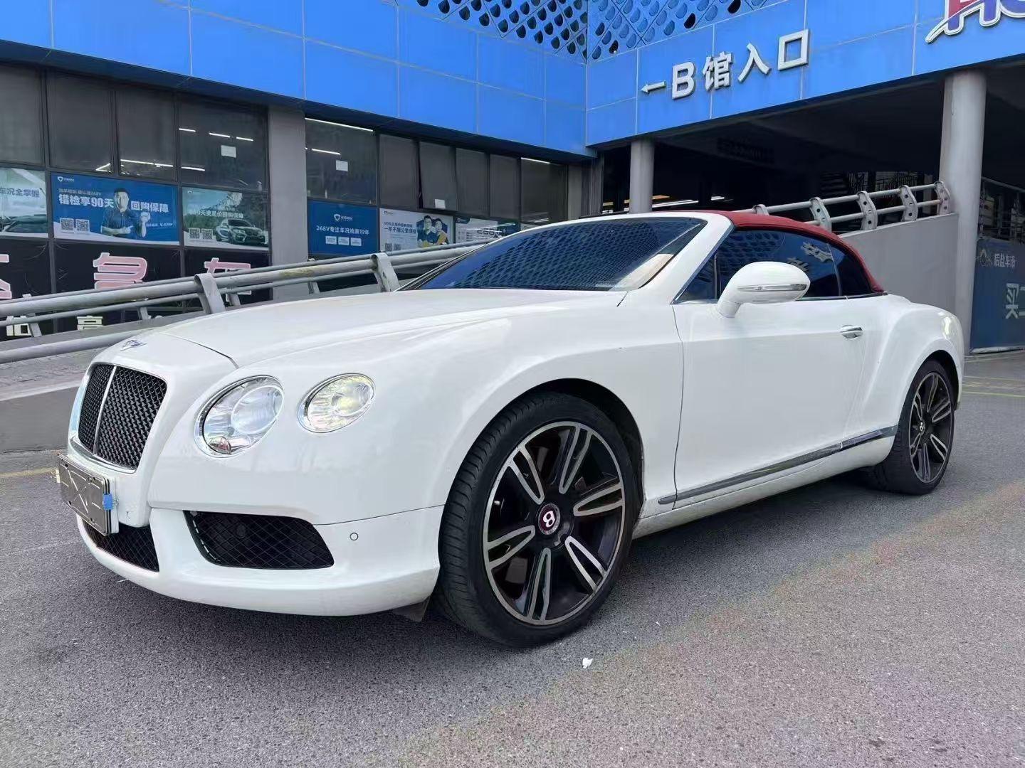 宾利欧陆GT白色2014年06月