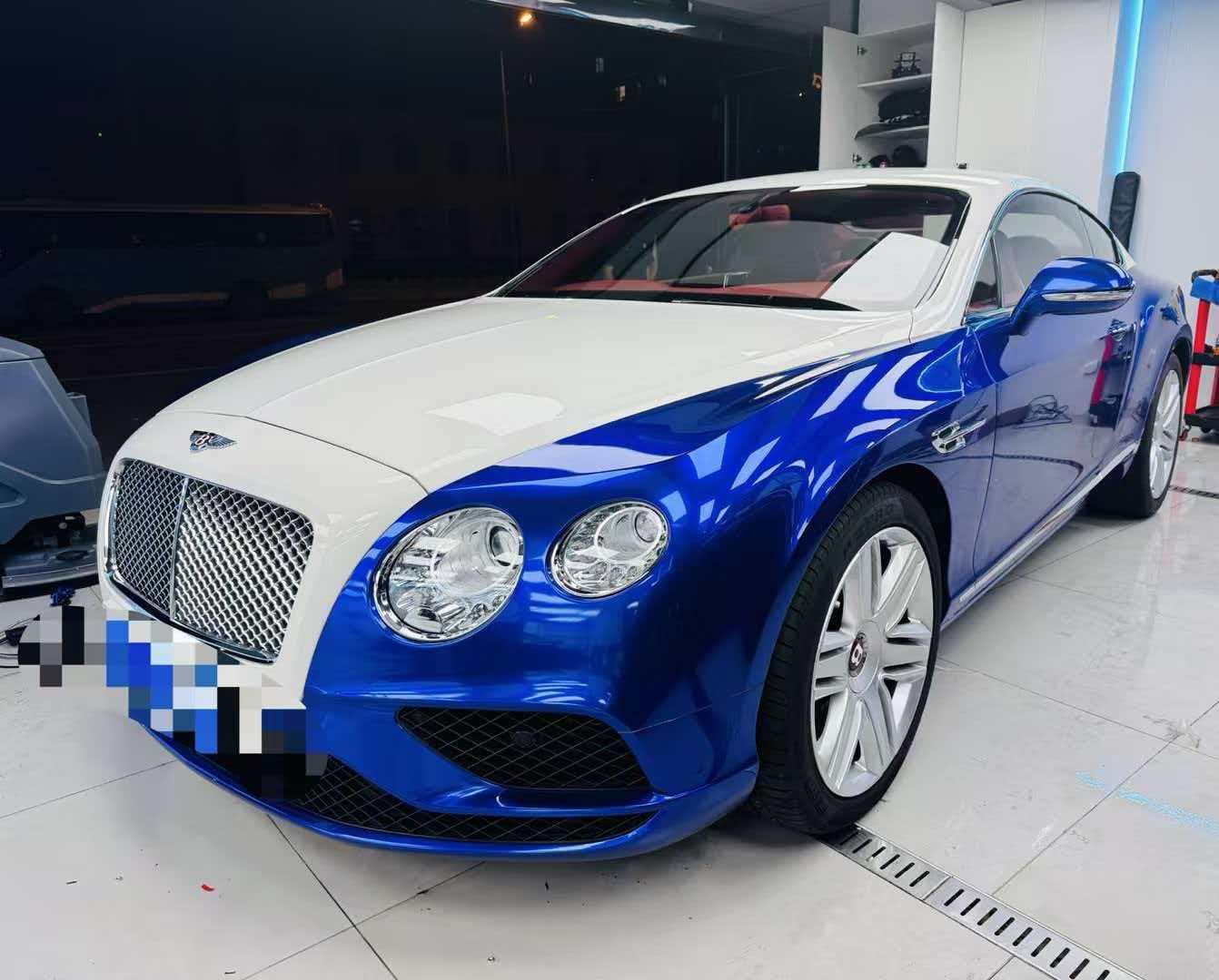 宾利欧陆GT白色2018年01月