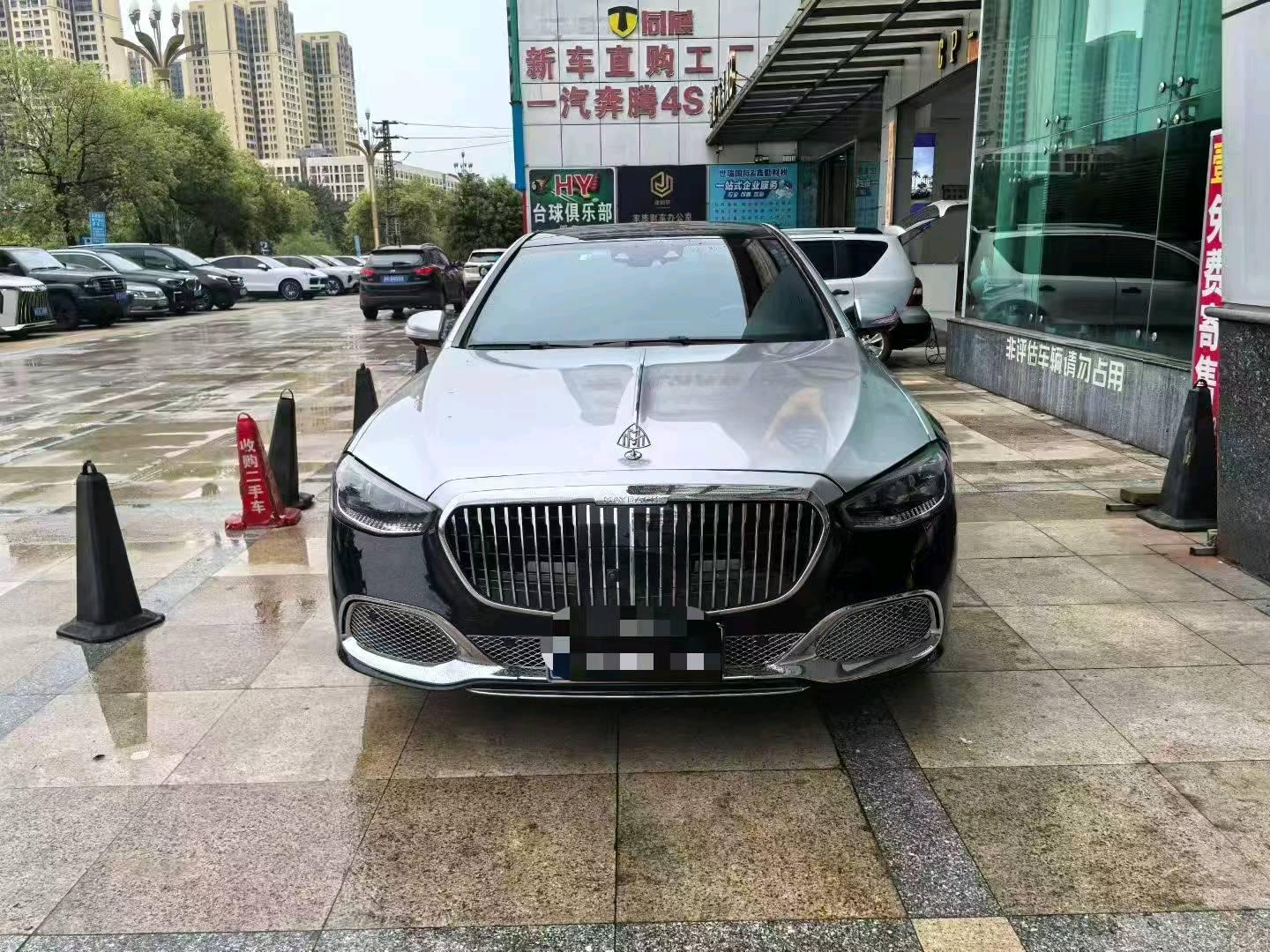 奔驰迈巴赫S级黑色2015年06月