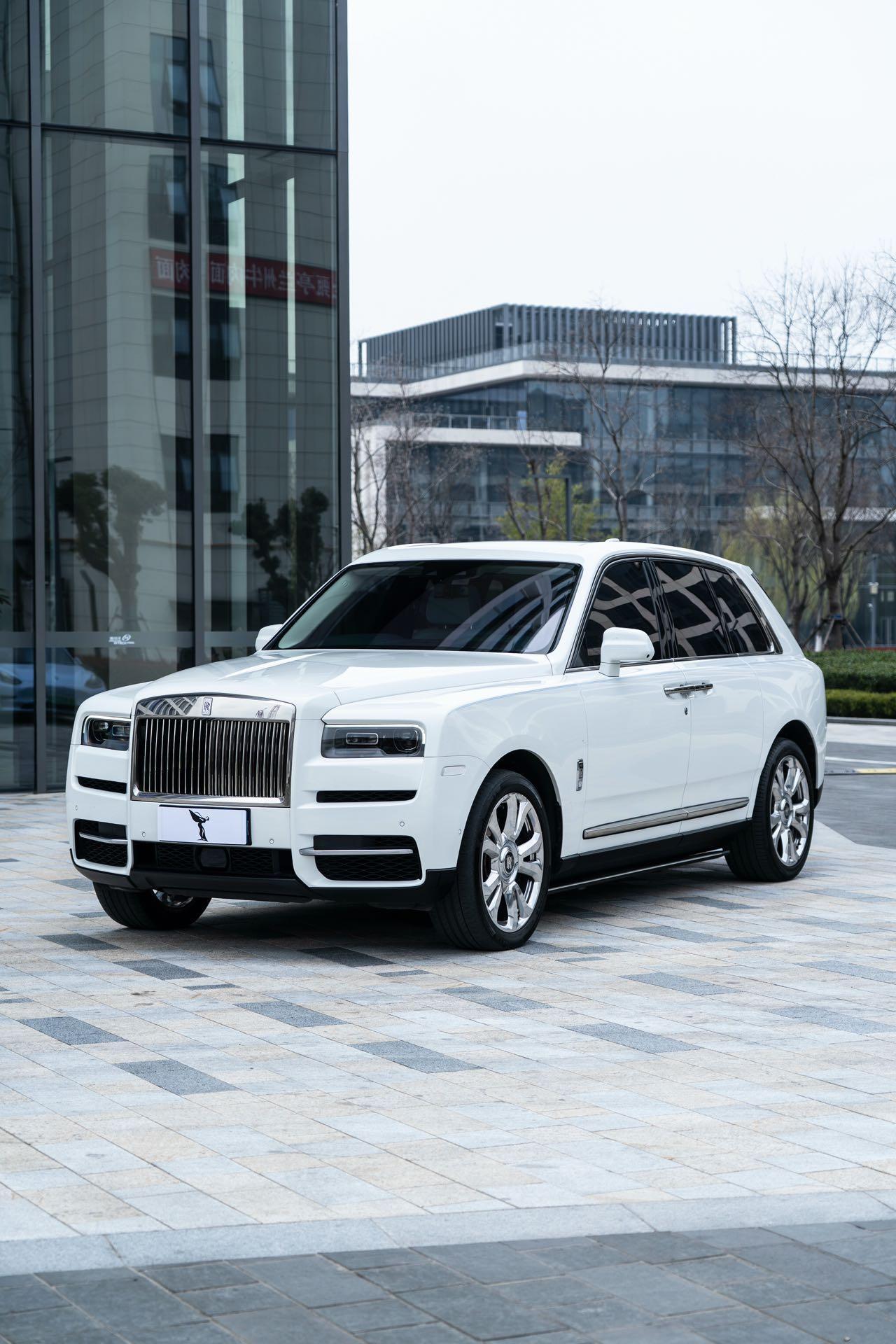 劳斯莱斯库里南白色2024年03月