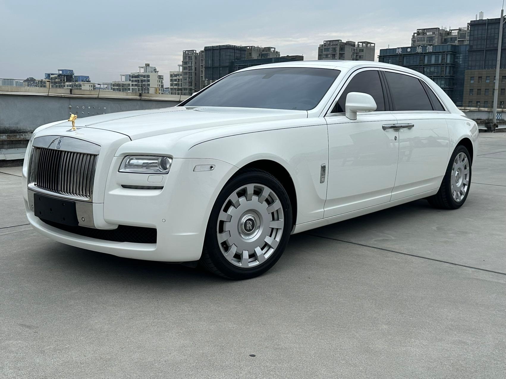 劳斯莱斯古思特白色2014年04月