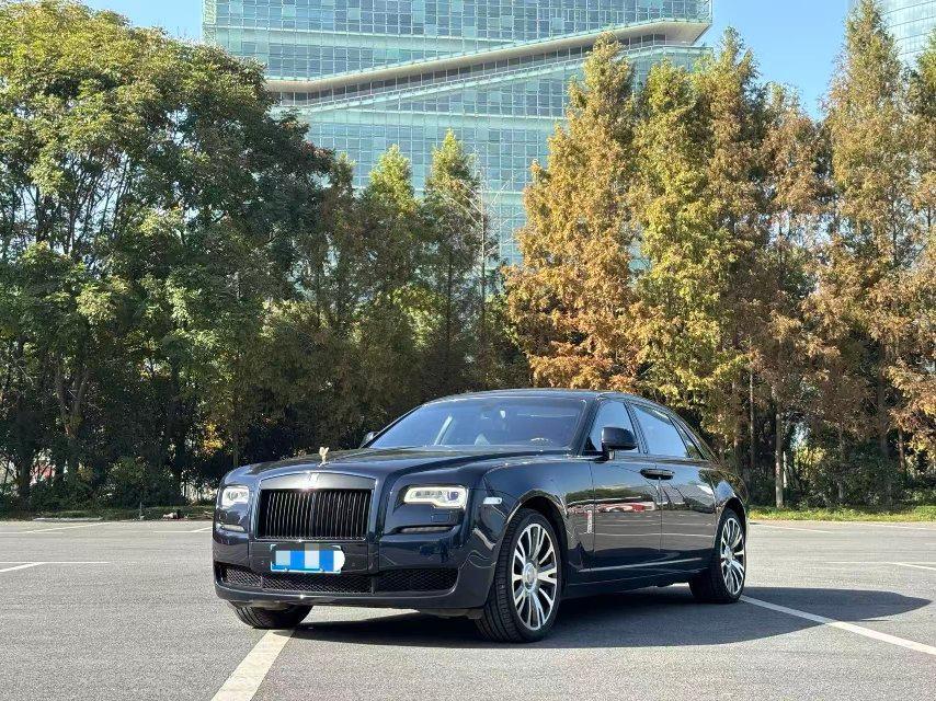 劳斯莱斯古思特黑色2015年12月