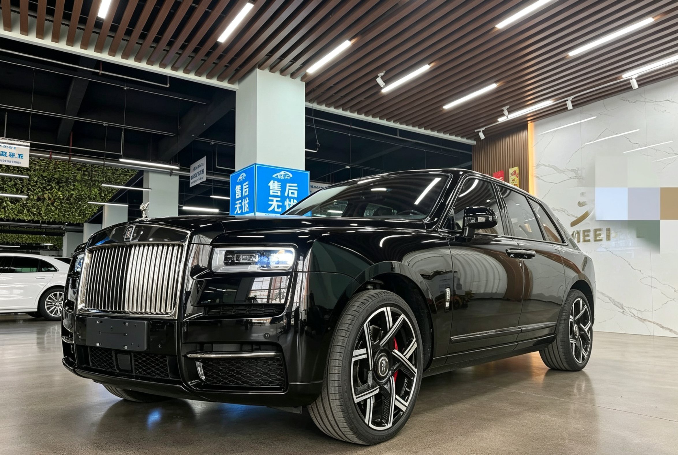 劳斯莱斯库里南黑色2025年09月