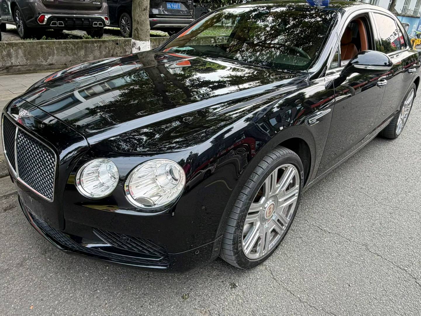 宾利飞驰 黑色2020年01月