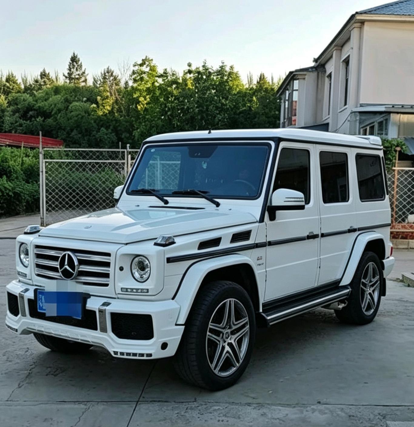奔驰G级白色2014年03月