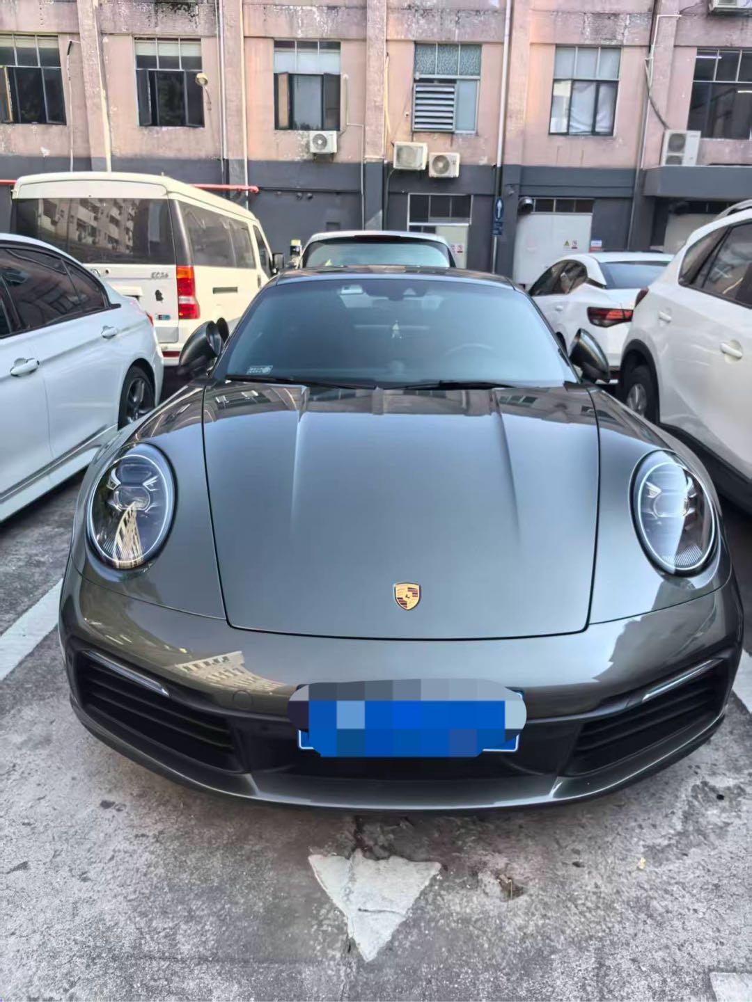 保时捷911绿色2022年01月