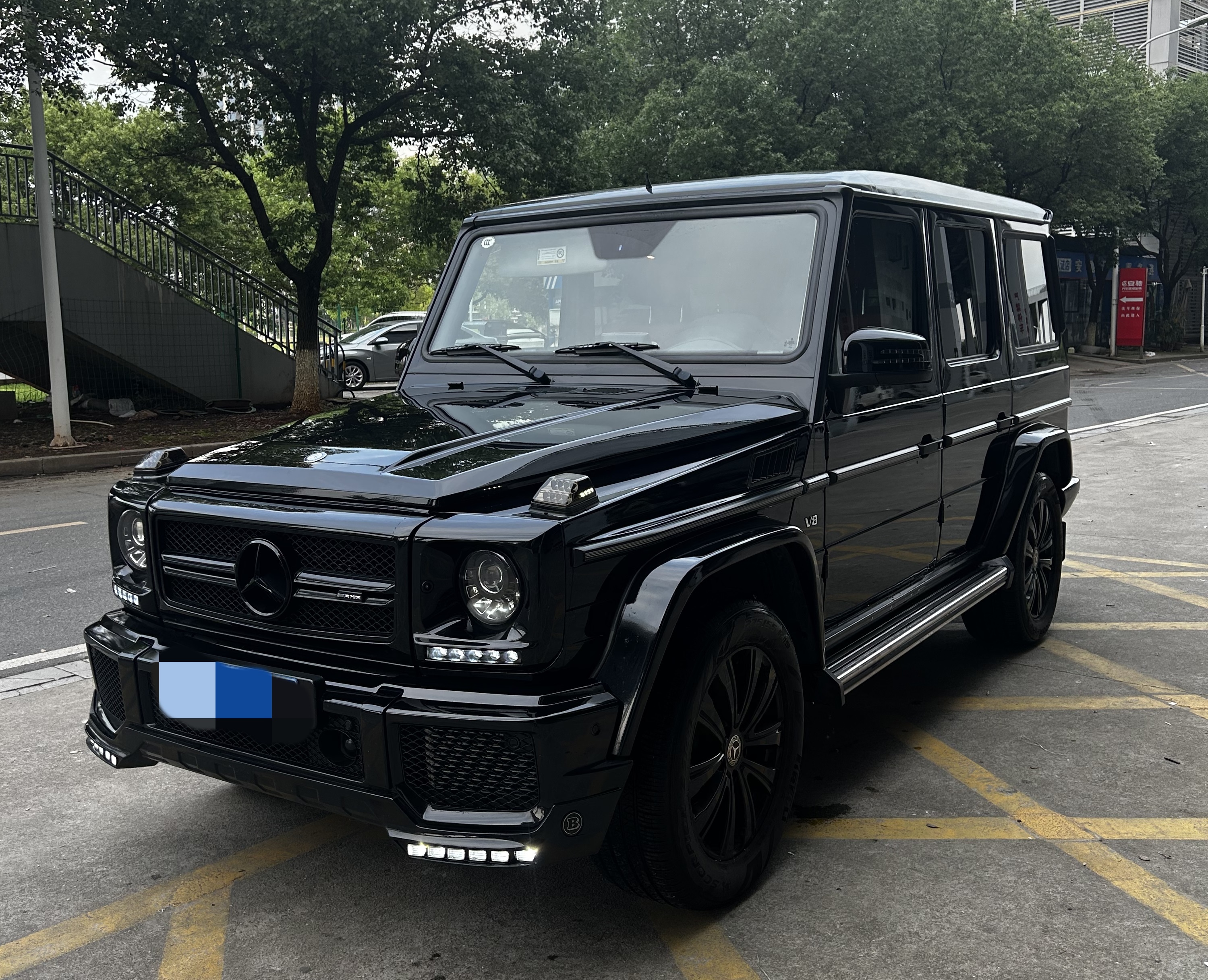 奔驰G级黑色2016年08月