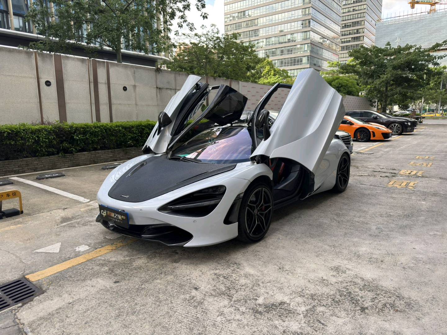 迈凯伦720S 白色2019年05月