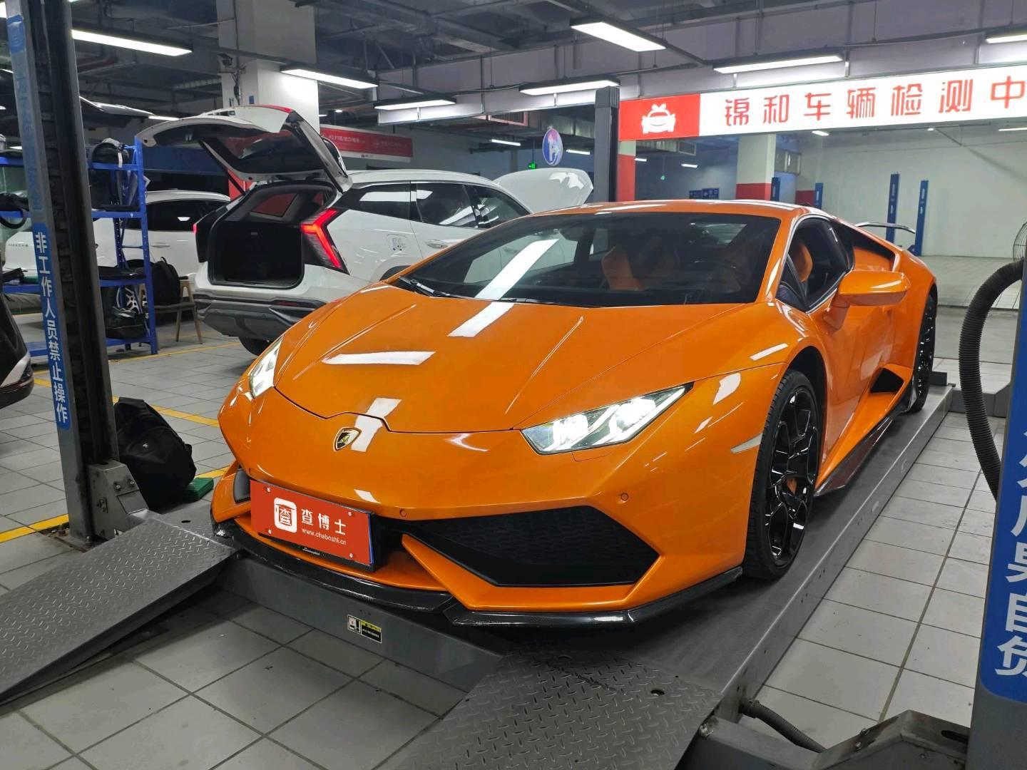 兰博基尼Huracan橙色2016年09月