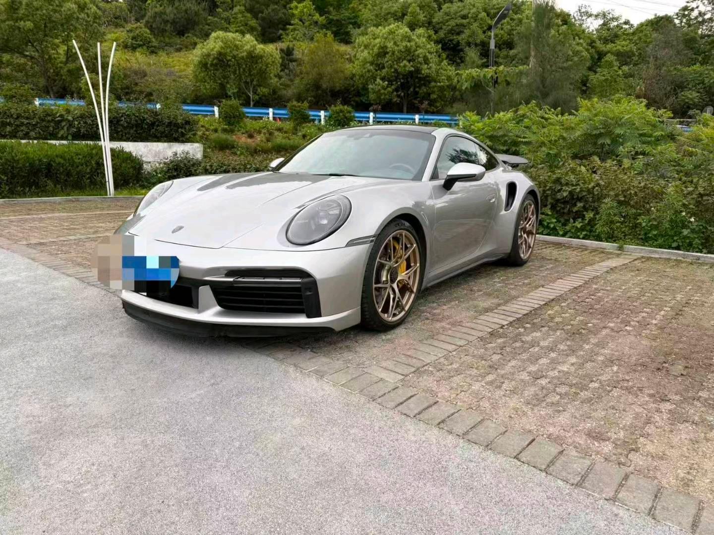 保时捷911银灰色2022年09月