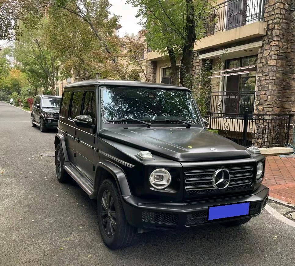 奔驰G级黑色2021年01月
