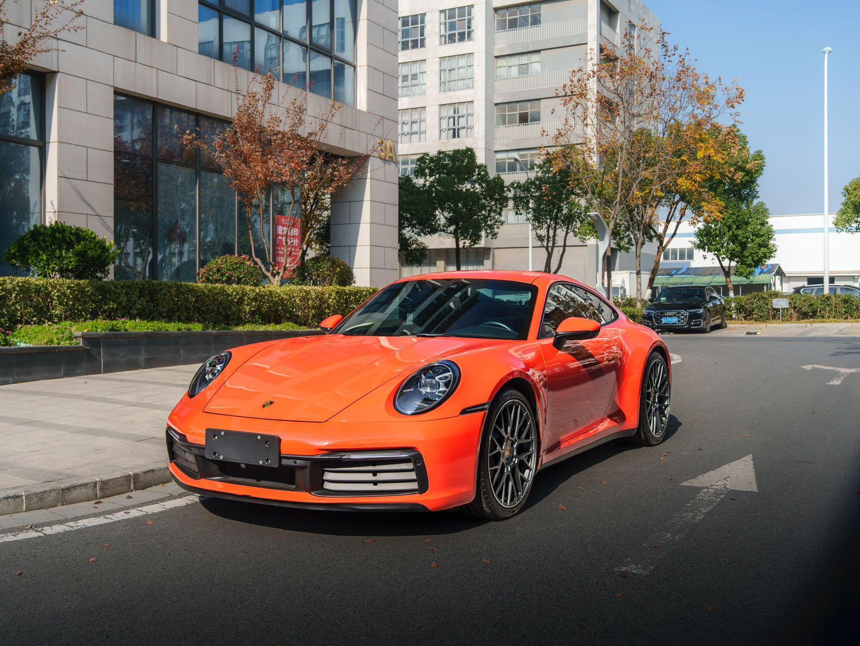 保时捷911红色2023年03月