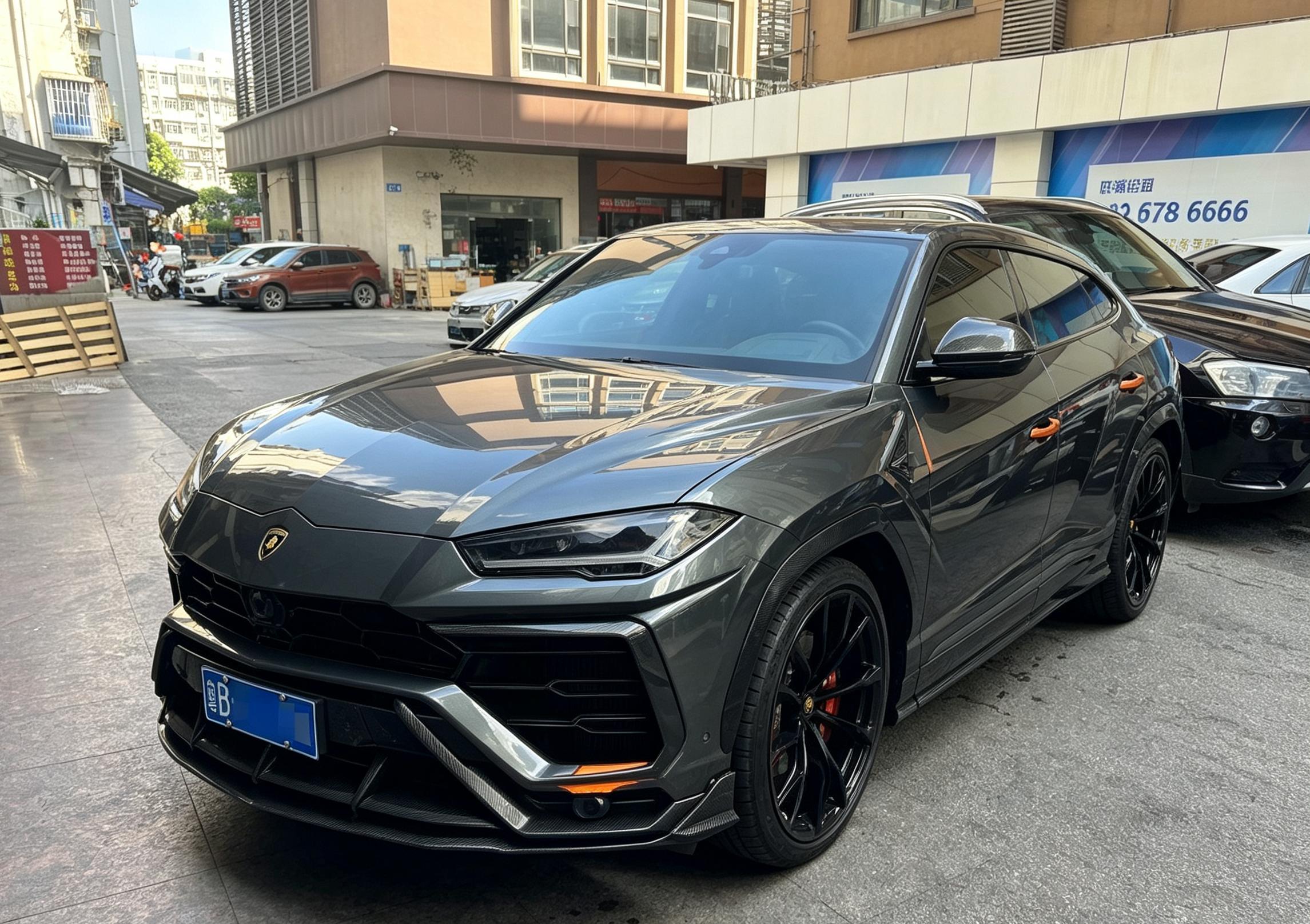 兰博基尼 2018款 Urus 4.0T V8