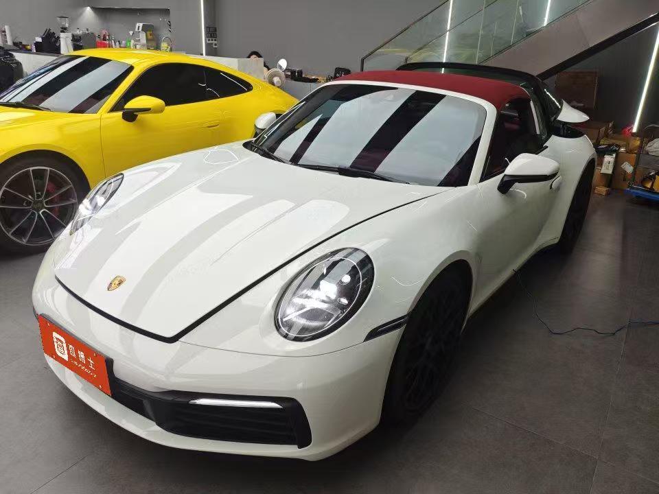 保时捷911白色2023年10月